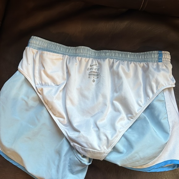 Nike shorts - Picture 3 of 3